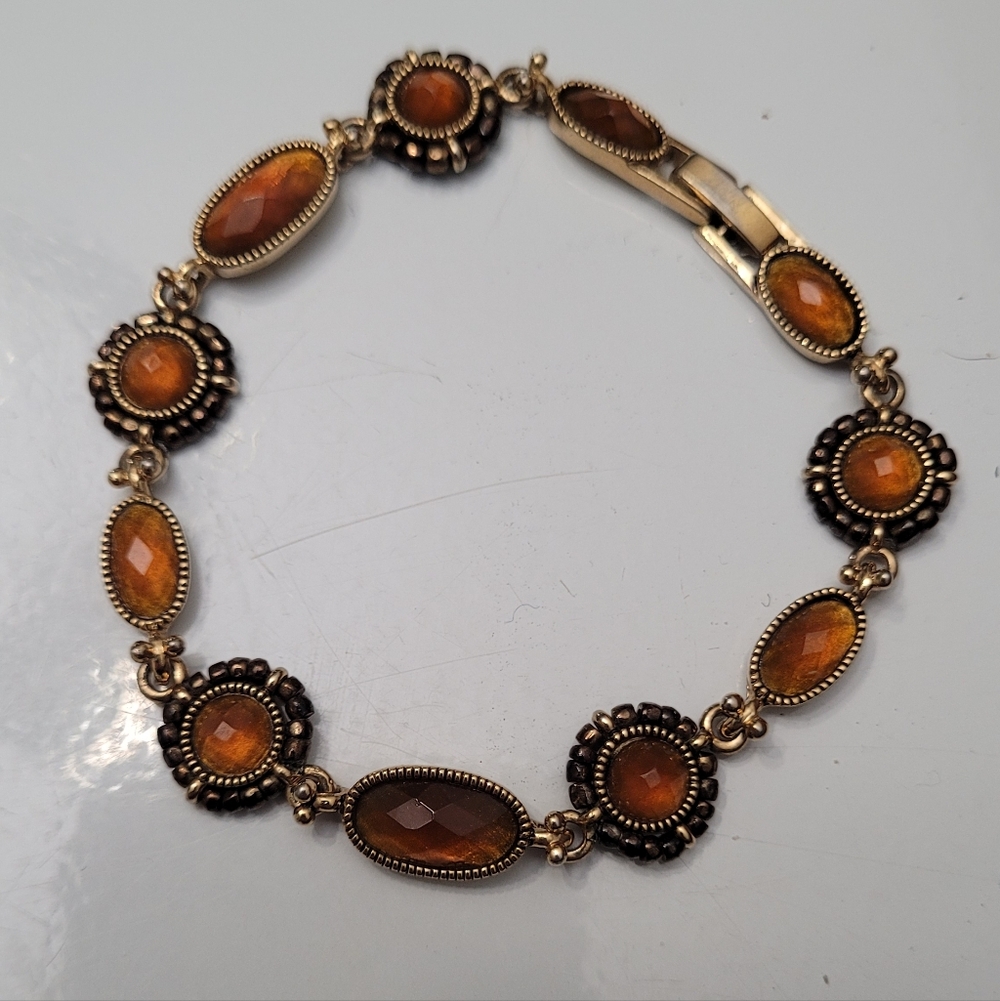 Elegant Gold and Brown Bracelet